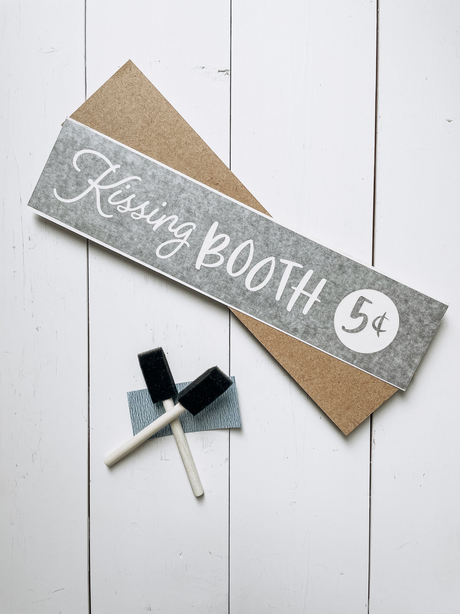 Kissing Booth Signature Sign | DIY Kit - Homeworks Etc ®